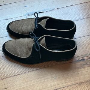 Manolo Blahnik Women’s Two-Tone Oxfords in Black and Tan Suede